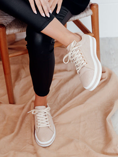 Women's Comfort Sneakers Australia