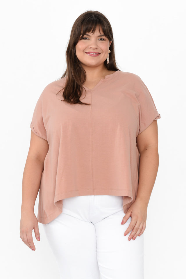 plus-size,curve-tops,plus-size-cotton-tops,alt text|model:Gabby image 8