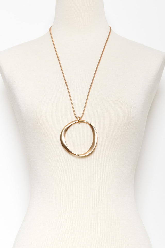 Davika Gold Pendant Necklace