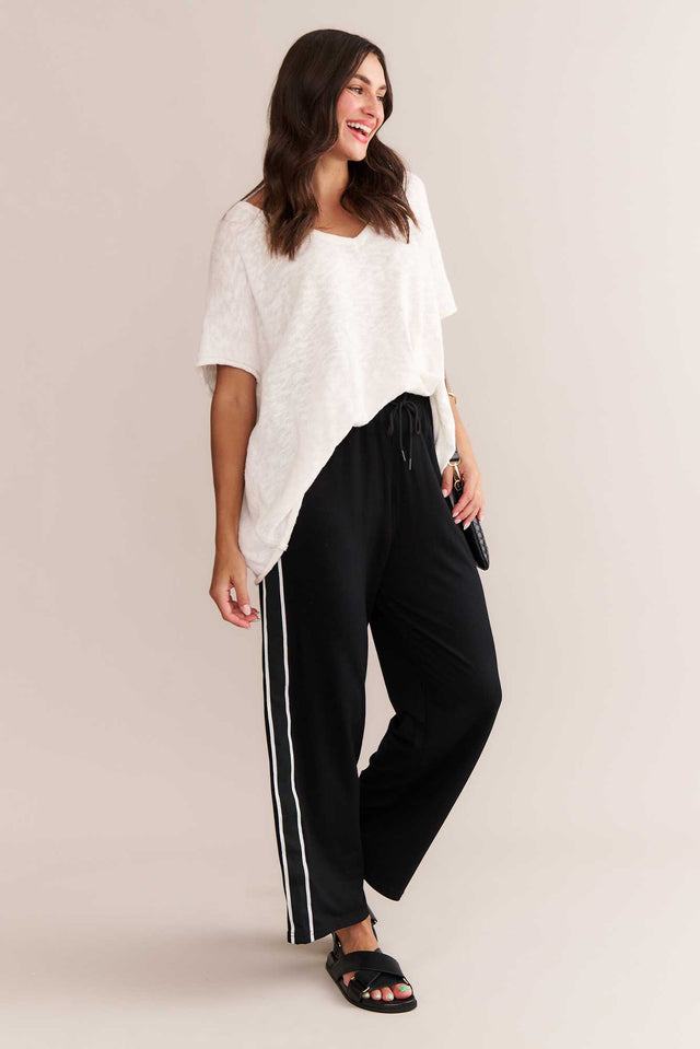 Evelyn Black Contrast Trim Pants