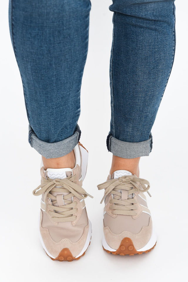 Flex Nude Stripe Leather Sneaker image 6