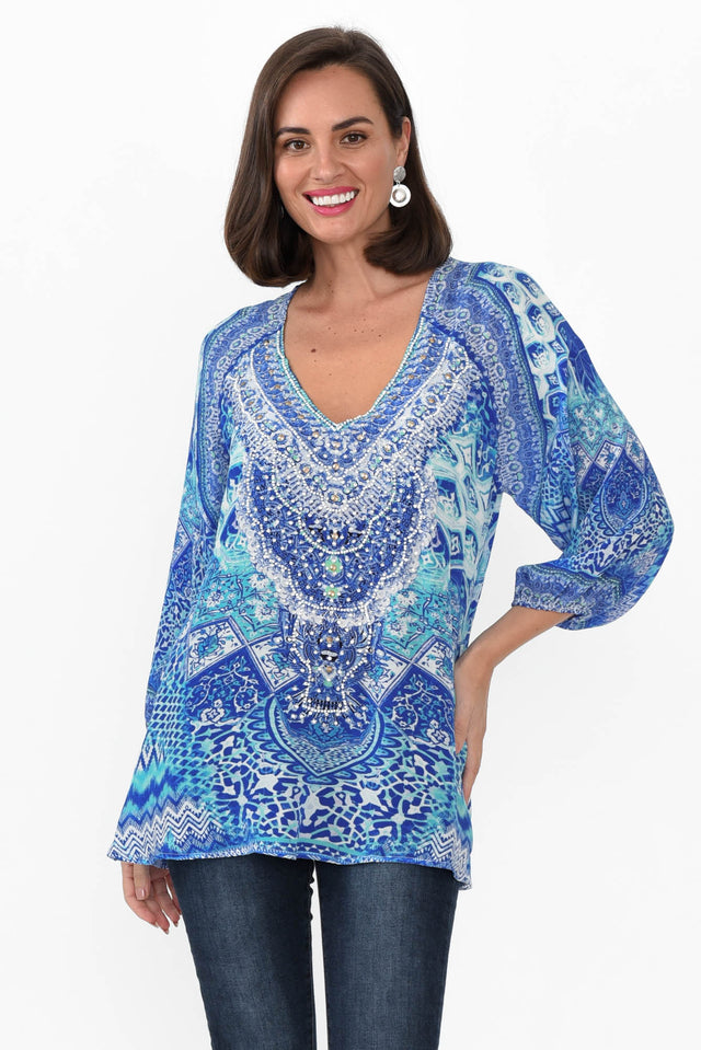 Florence Blue Silk Gypsy Top neckline_V Neck print_Paisley sleevetype_Statement length_Long hem_Straight sleeve_3/4 TOPS   alt text|model:MJ