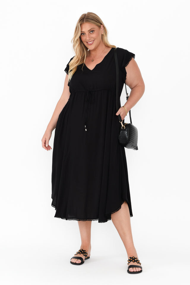 plus-size,curve-dresses,plus-size-below-knee-dresses,plus-size-midi-dresses,plus-size-work-edit,plus-size-summer-dresses,alt text|model:Caitlin