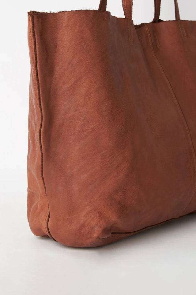 Makalu Cognac Large Leather Tote Bag image 3