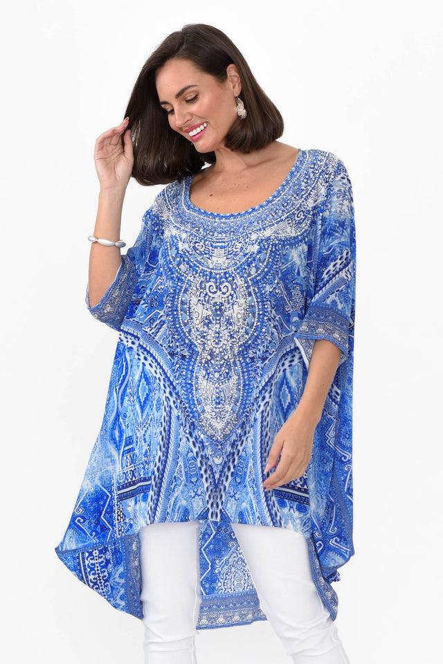 Monet Blue Silk Drape Top neckline_Round print_Paisley sleevetype_Batwing length_Long hem_Hi Lo sleeve_Half TOPS   alt text|model:MJ