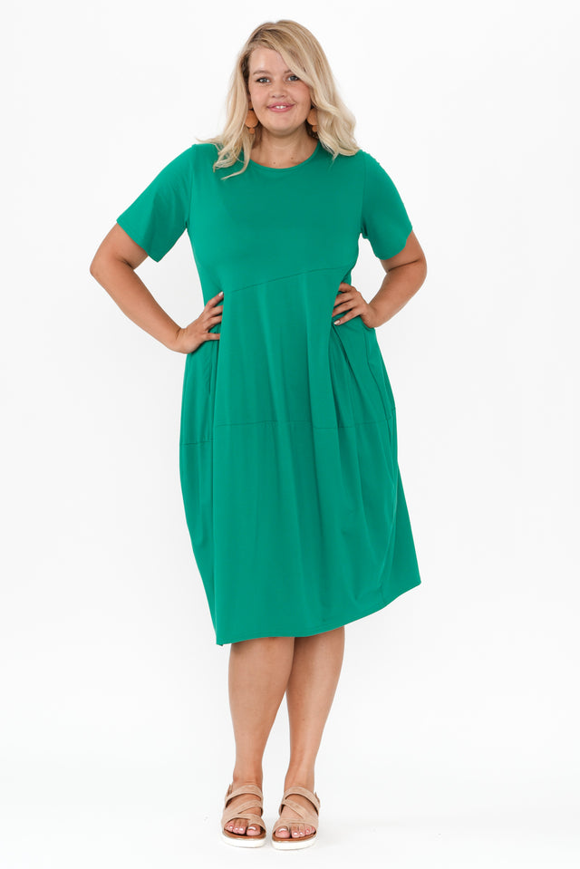 plus-size,curve-dresses,plus-size-cotton-dresses,plus-size-work-edit,plus-size-summer-dresses,alt text|model:Shandre image 9