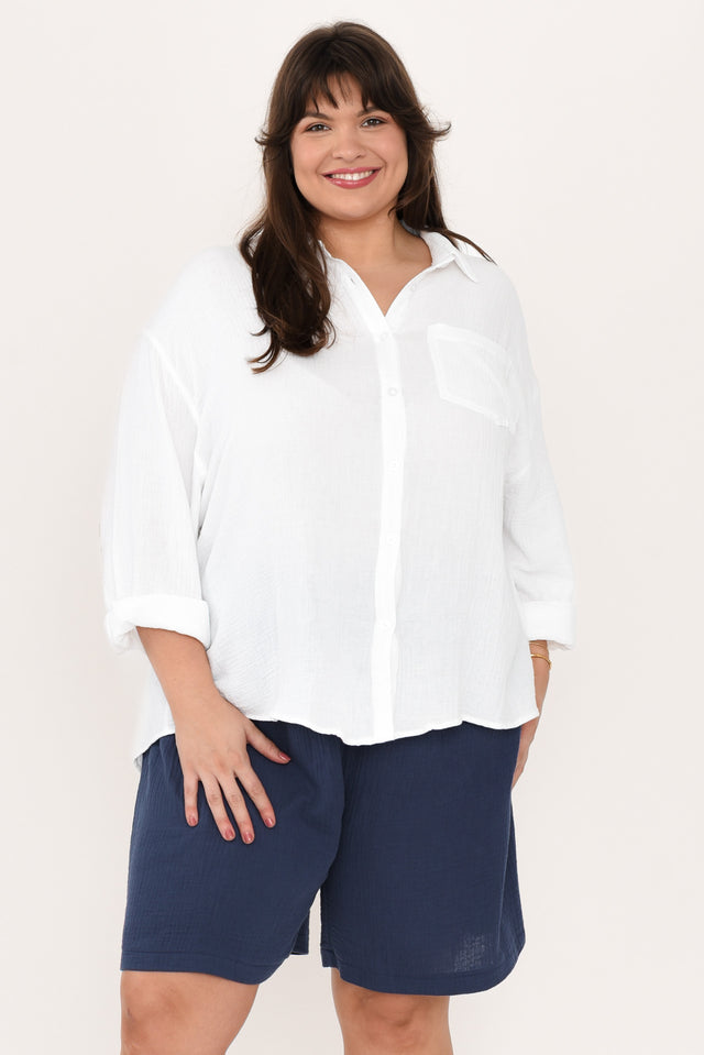 plus-size,curve-tops,plus-size-shirts,plus-size-cotton-tops,alt text|model:Gabby image 9