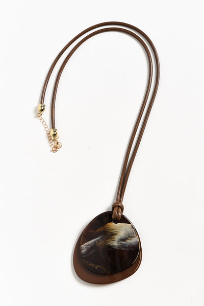 Obre Brown Oval Pendant Necklace