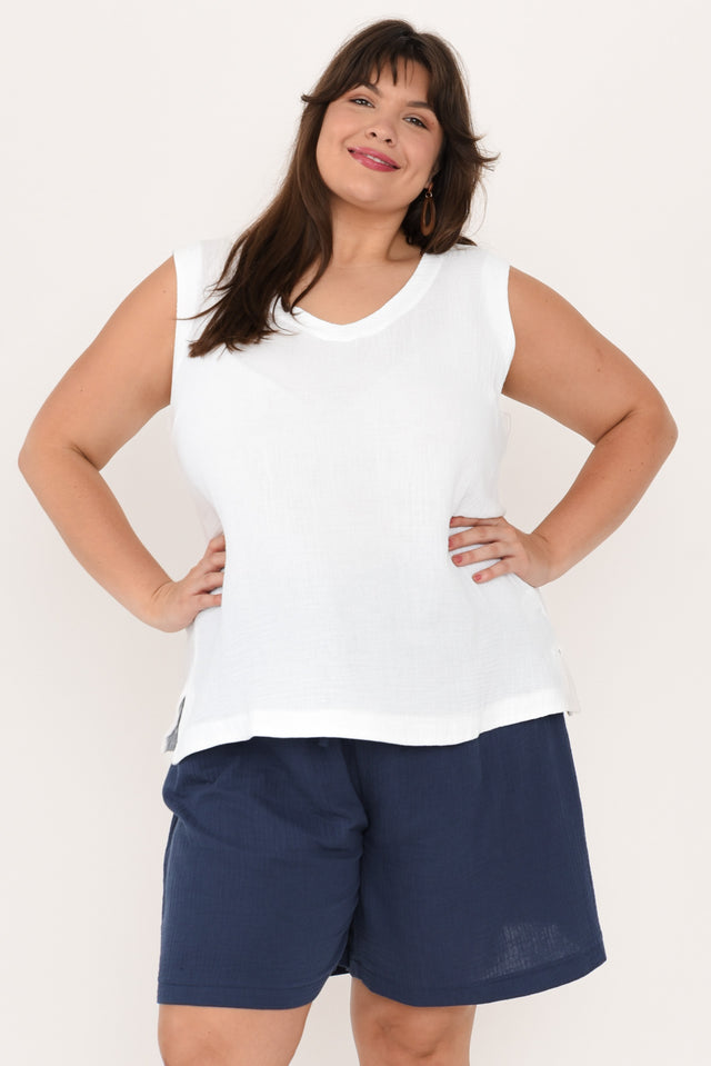 plus-size,curve-tops,plus-size-cotton-tops,alt text|model:Gabby