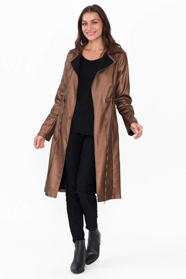 Rois Bronze Faux Leather Trench Coat print_Plain length_Long sleeve_Long hem_Straight sleevetype_Straight colour_Brown COATS & JACKETS   alt text|model:Brontie