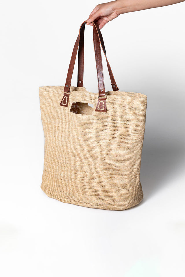 Soa Natural Raffia Shoulder Bag