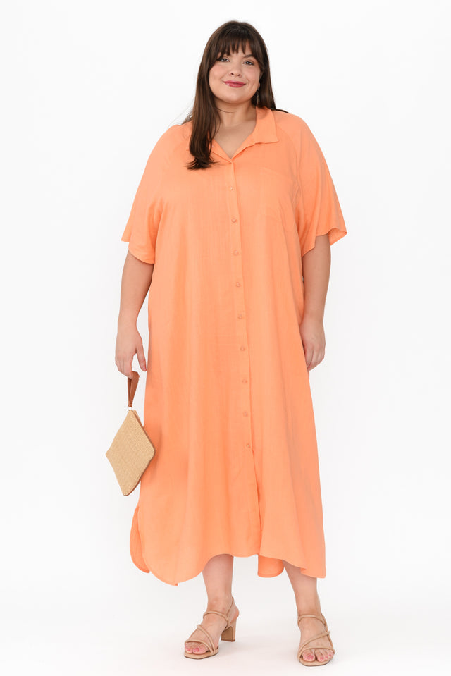 plus-size,curve-dresses,plus-size-midi-dresses,plus-size-linen-dresses,alt text|model:Gabby image 9