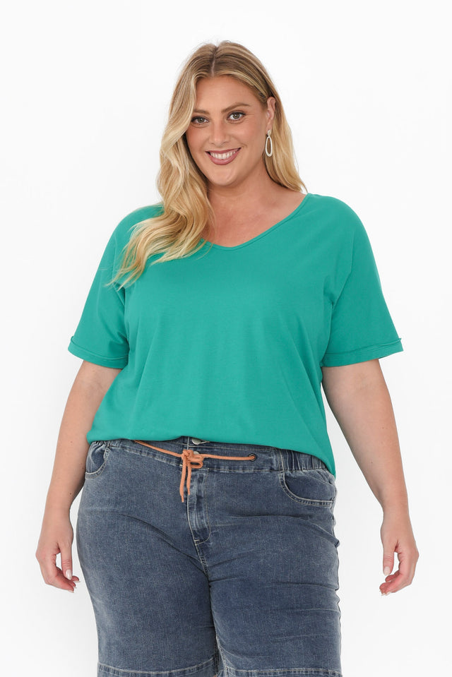 plus-size,curve-tops,plus-size-cotton-tops,alt text|model:Caitlin