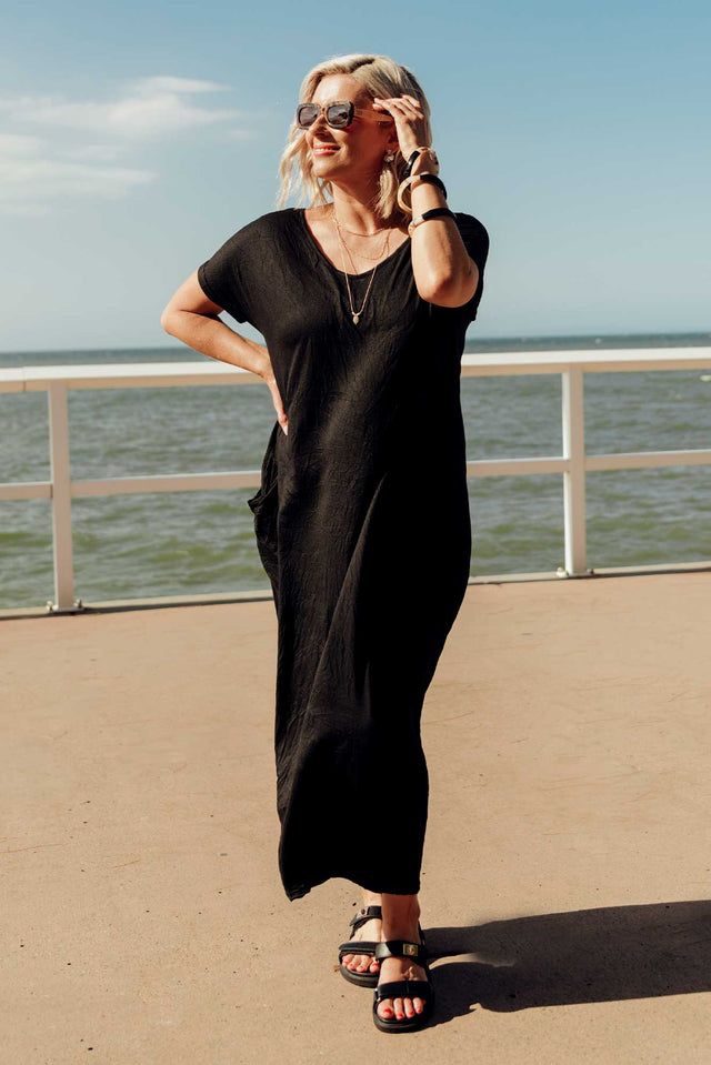 Travel Black Crinkle Cotton Maxi Dress