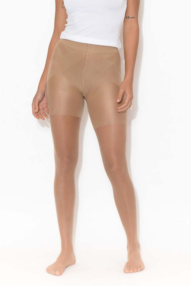 Natural Killer Figure Sheer Pantyhose