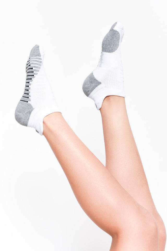 Remi White Bamboo Blend Sports Sock